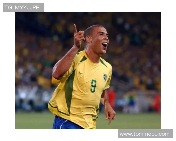 足球巨星实力解析：他们如何在世界舞台上展现非凡才华与压倒性优势