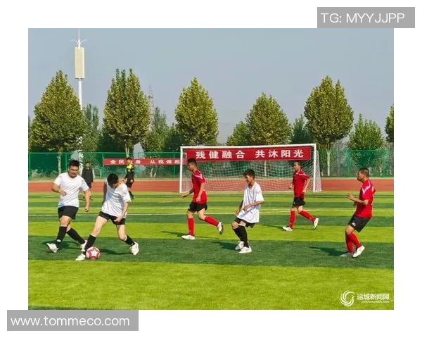 多库闪耀绿茵赛场展现速度与激情逐渐成长为球队进攻核心 多库闪耀绿茵赛场展现速度与激情逐渐成长为球队进攻核心