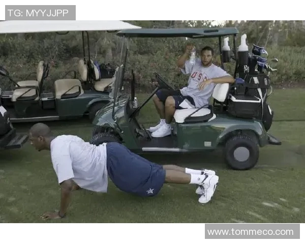 穿破足球鞋的球星背后故事 揭秘他们如何以激情与坚韧挑战极限